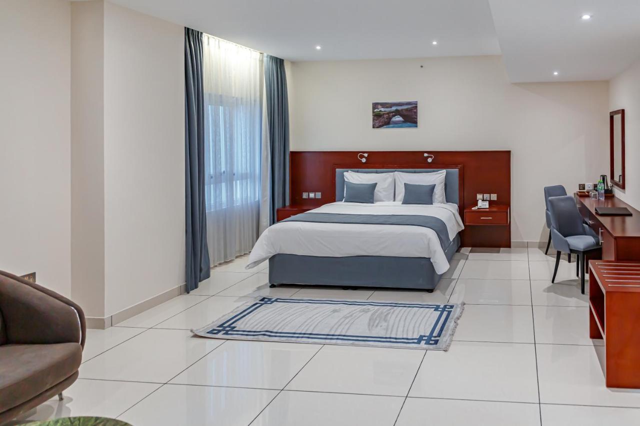 Salalah International Hotel ภายนอก รูปภาพ