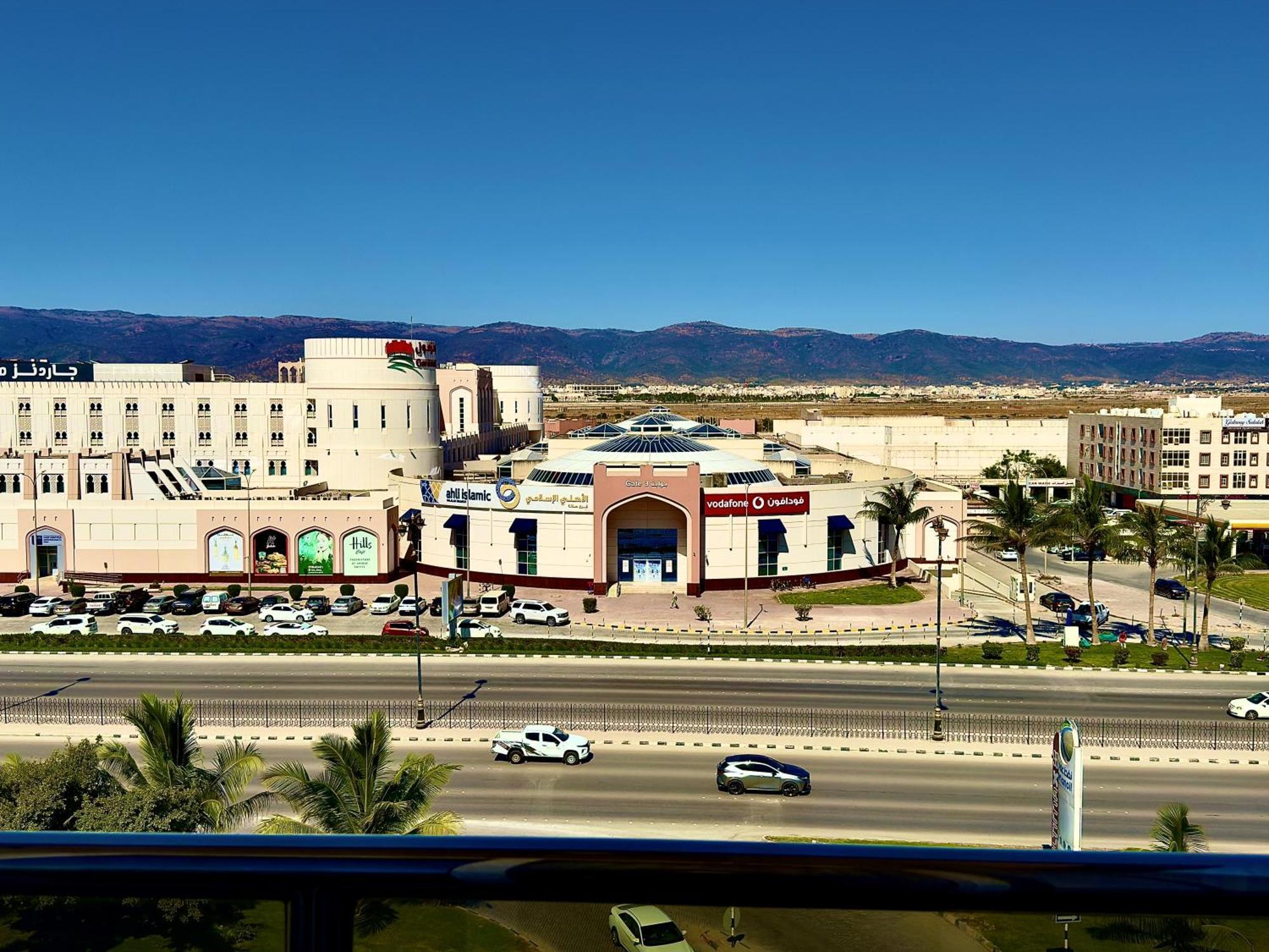 Salalah International Hotel ภายนอก รูปภาพ